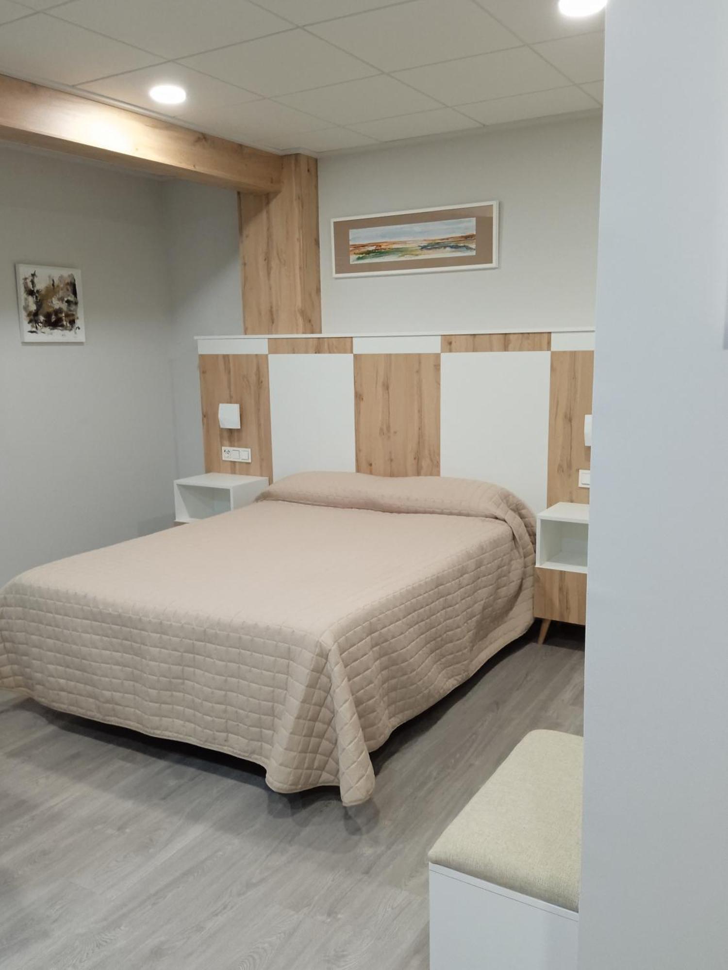 Hostal La Morenica Villena Kültér fotó